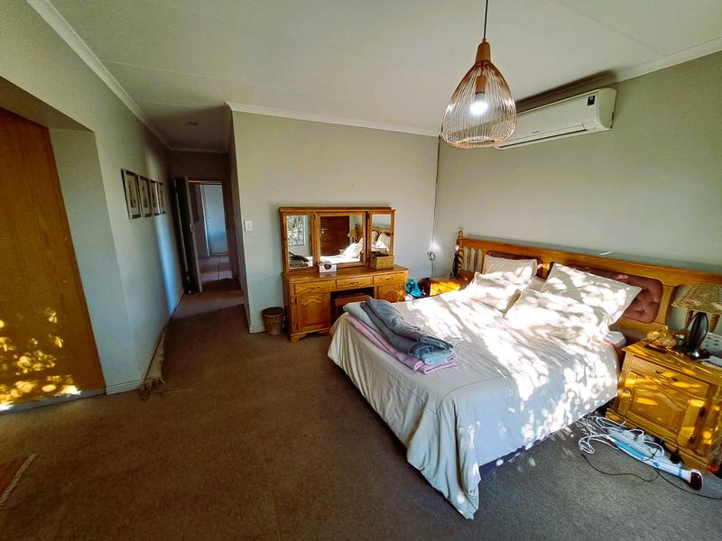 4 Bedroom Property for Sale in Amberfield Gauteng