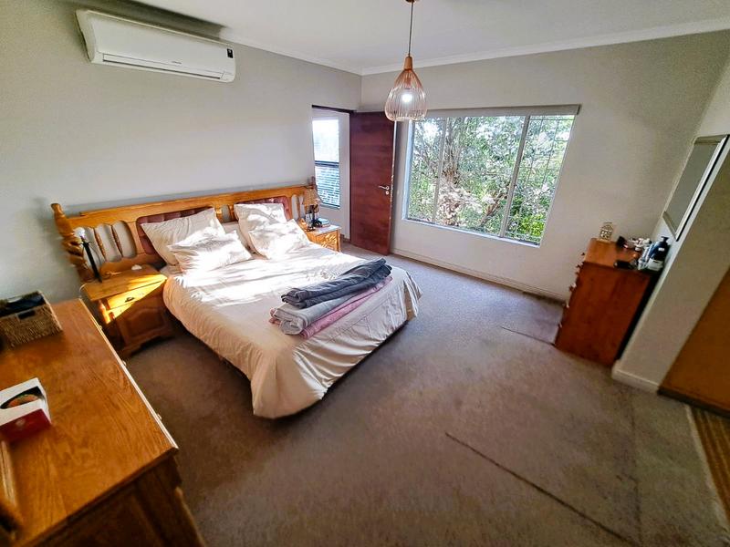 4 Bedroom Property for Sale in Amberfield Gauteng
