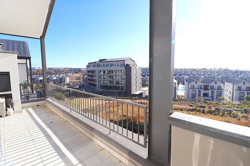 To Let 2 Bedroom Property for Rent in Waterfall Gauteng