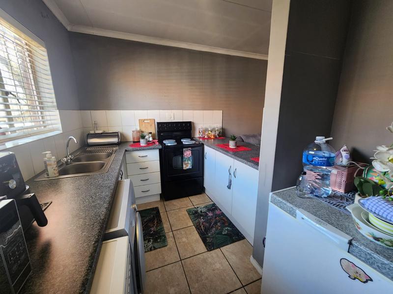 2 Bedroom Property for Sale in Allens Nek Gauteng