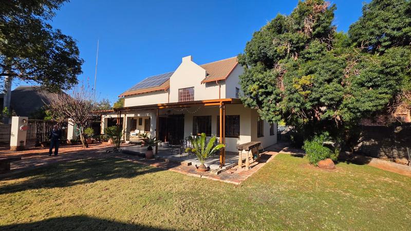 5 Bedroom Property for Sale in Doornpoort Gauteng
