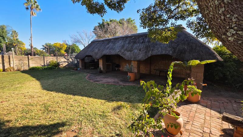 5 Bedroom Property for Sale in Doornpoort Gauteng