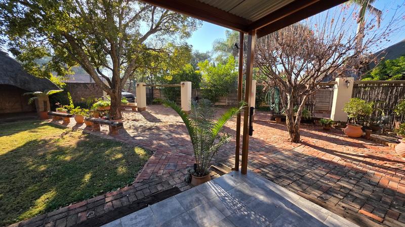 5 Bedroom Property for Sale in Doornpoort Gauteng