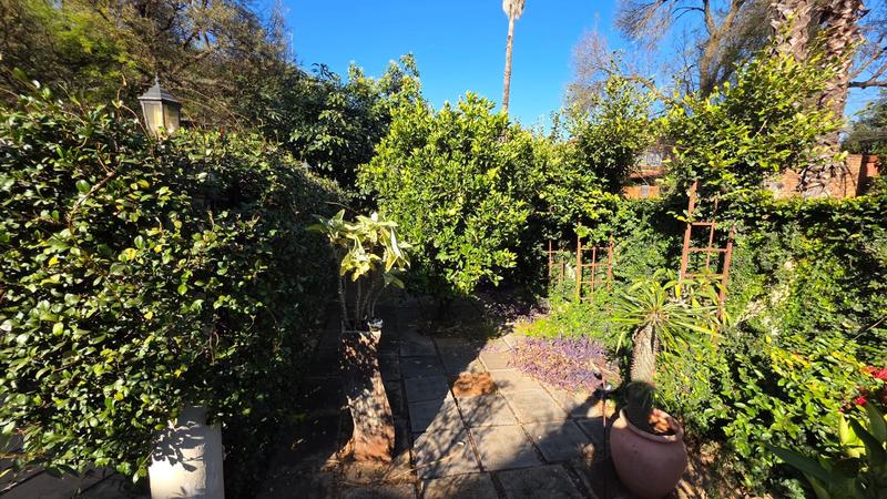 5 Bedroom Property for Sale in Doornpoort Gauteng