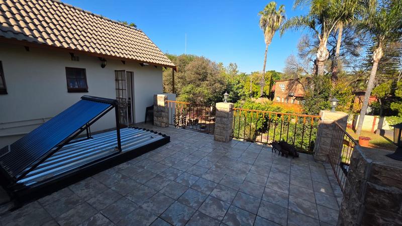 5 Bedroom Property for Sale in Doornpoort Gauteng