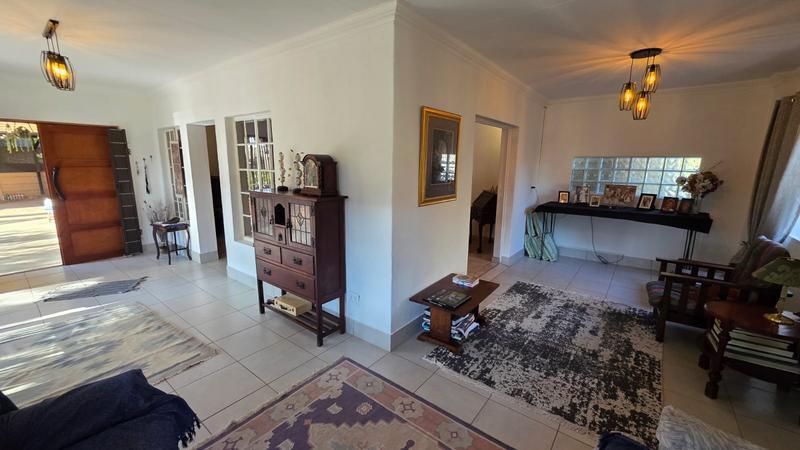 5 Bedroom Property for Sale in Doornpoort Gauteng