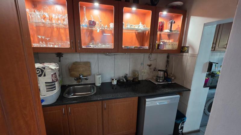 5 Bedroom Property for Sale in Doornpoort Gauteng