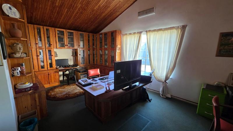 5 Bedroom Property for Sale in Doornpoort Gauteng
