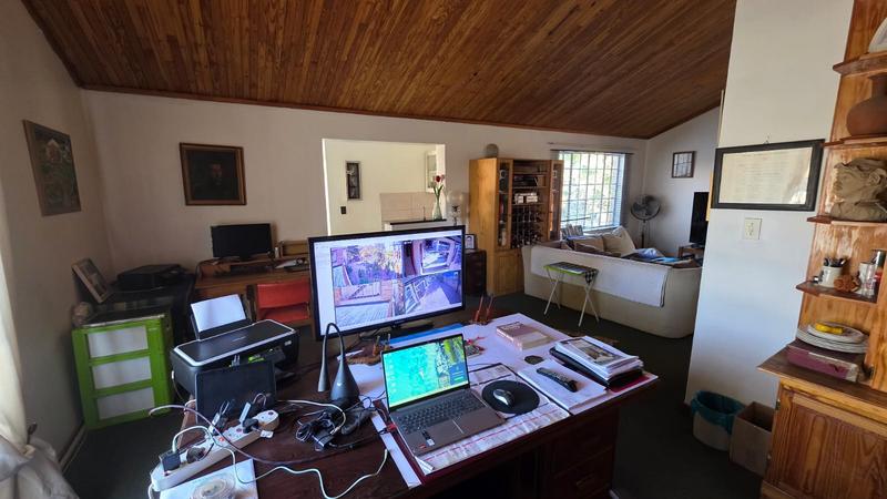 5 Bedroom Property for Sale in Doornpoort Gauteng