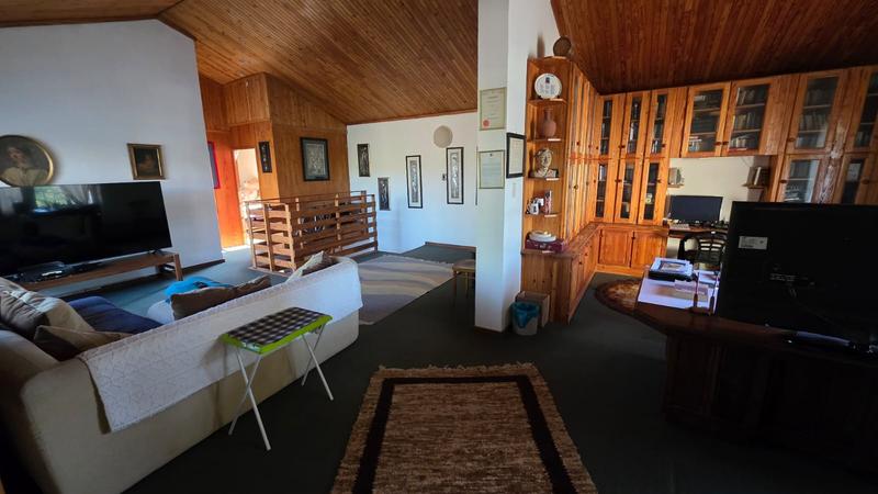 5 Bedroom Property for Sale in Doornpoort Gauteng