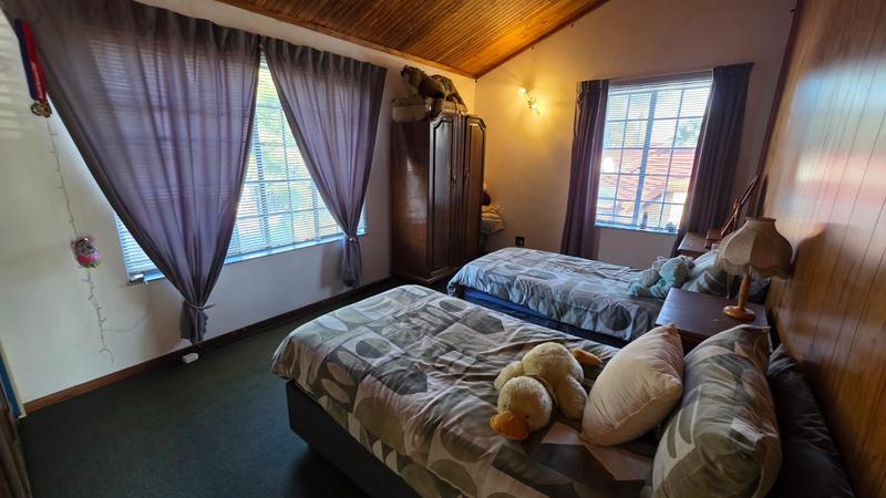 5 Bedroom Property for Sale in Doornpoort Gauteng