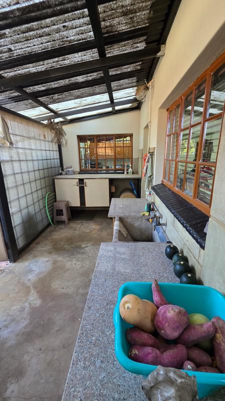 5 Bedroom Property for Sale in Doornpoort Gauteng