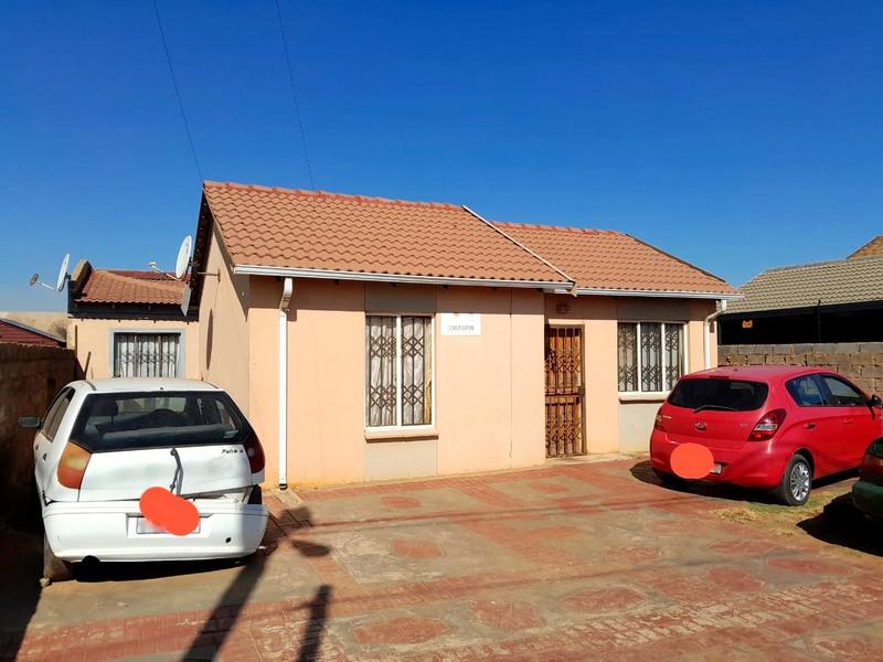 2 Bedroom Property for Sale in Protea Glen Gauteng