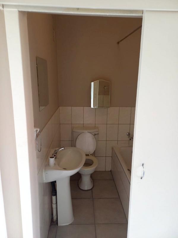 2 Bedroom Property for Sale in Sylviavale Gauteng