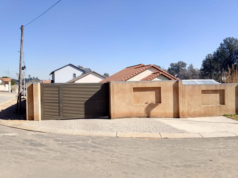 2 Bedroom Property for Sale in Kya Sands Gauteng