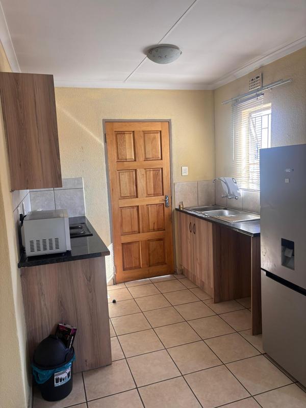 2 Bedroom Property for Sale in Albertsdal Gauteng