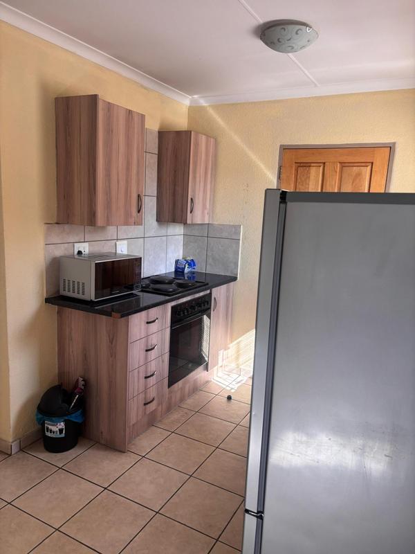 2 Bedroom Property for Sale in Albertsdal Gauteng