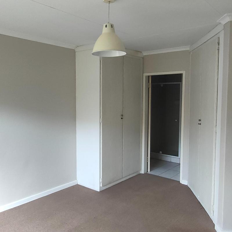 To Let 2 Bedroom Property for Rent in Eldoraigne Gauteng