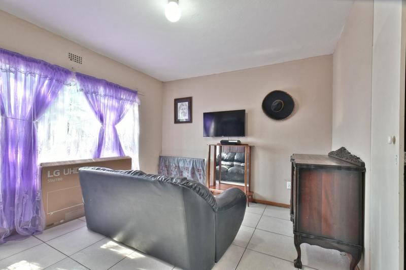 5 Bedroom Property for Sale in Tulisa Park Gauteng