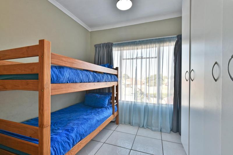 5 Bedroom Property for Sale in Tulisa Park Gauteng
