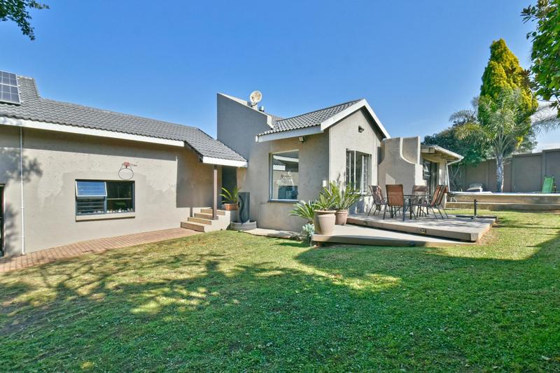 4 Bedroom Property for Sale in Sharonlea Gauteng