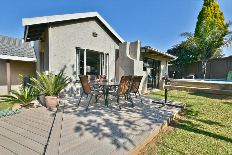 4 Bedroom Property for Sale in Sharonlea Gauteng
