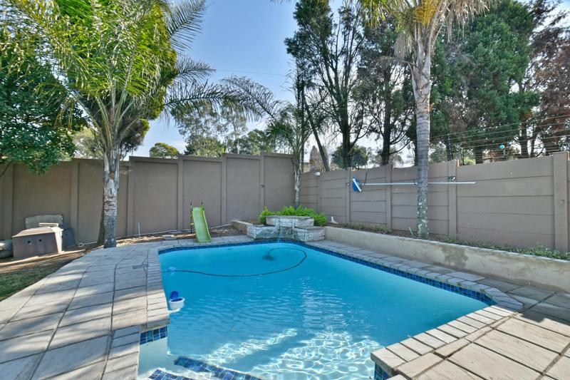 4 Bedroom Property for Sale in Sharonlea Gauteng