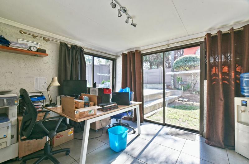 4 Bedroom Property for Sale in Sharonlea Gauteng