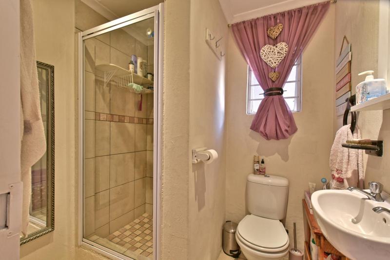 4 Bedroom Property for Sale in Sharonlea Gauteng