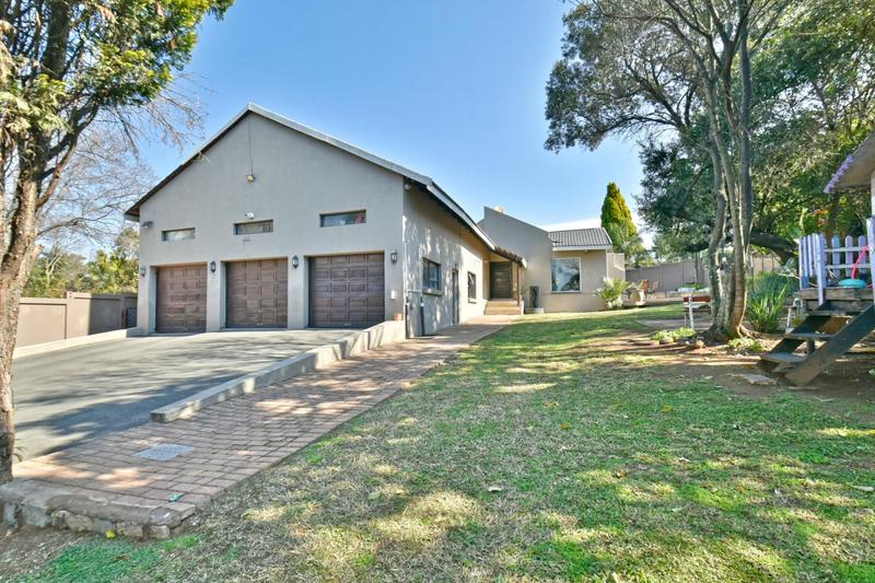 4 Bedroom Property for Sale in Sharonlea Gauteng