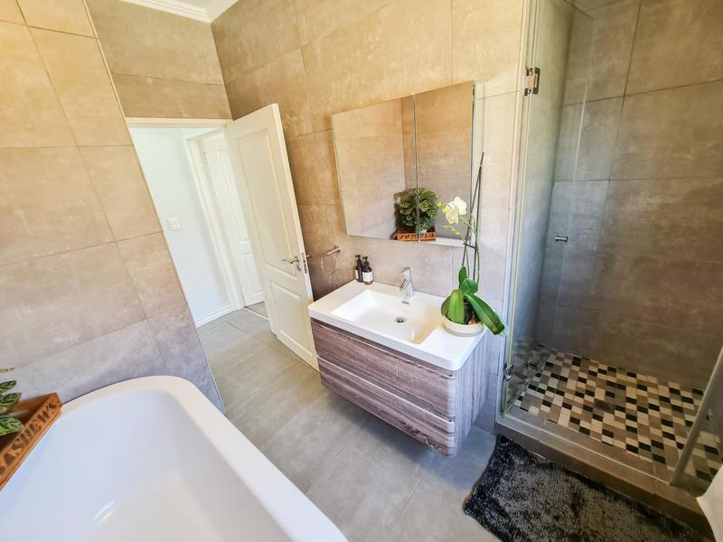 To Let 3 Bedroom Property for Rent in Sunninghill Gauteng