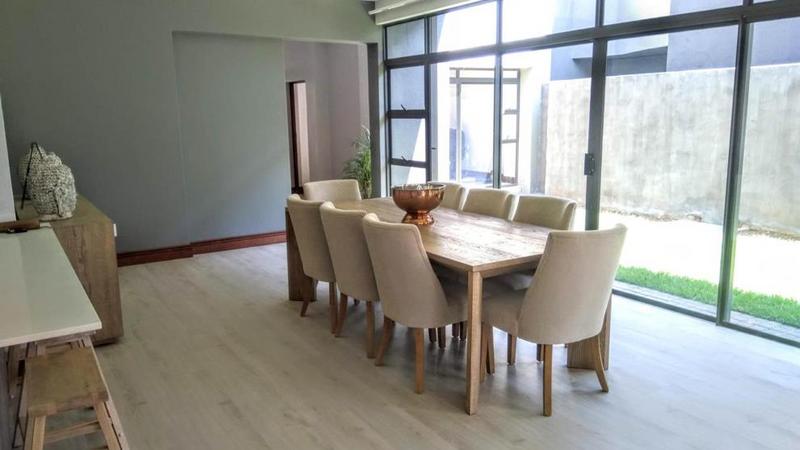 To Let 4 Bedroom Property for Rent in Waterkloof A H Gauteng