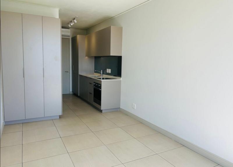 To Let 1 Bedroom Property for Rent in Rosebank Gauteng