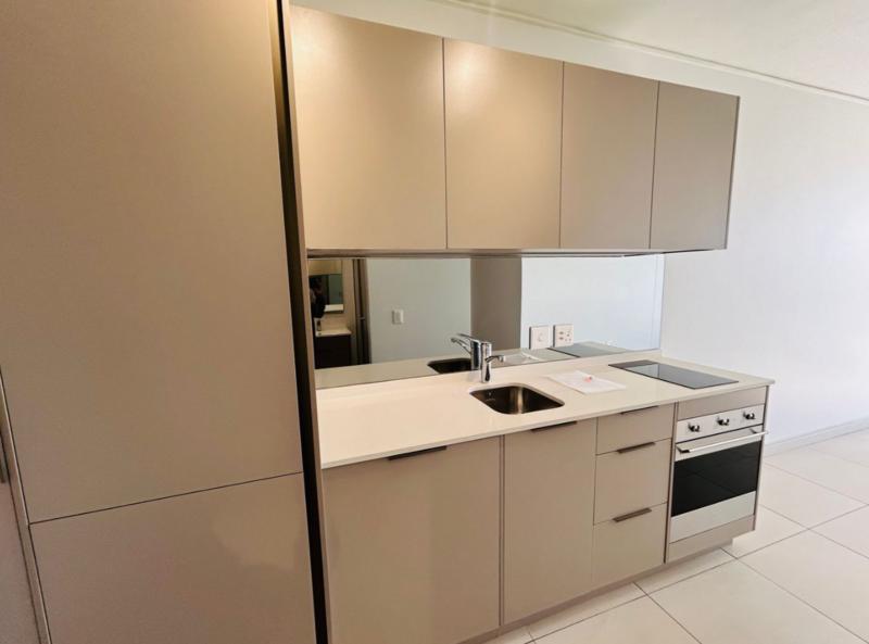 To Let 1 Bedroom Property for Rent in Rosebank Gauteng