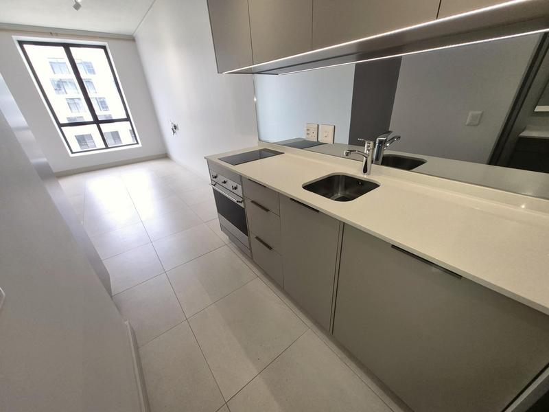 To Let 1 Bedroom Property for Rent in Rosebank Gauteng