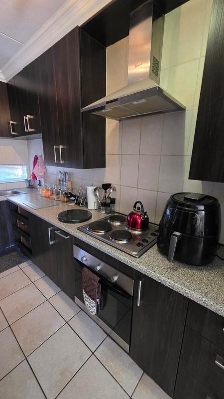 2 Bedroom Property for Sale in Doornpoort Gauteng