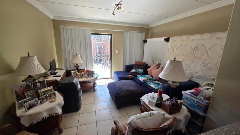 2 Bedroom Property for Sale in Doornpoort Gauteng