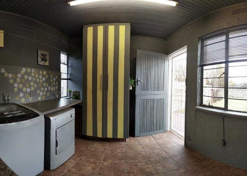3 Bedroom Property for Sale in Brackenhurst Gauteng