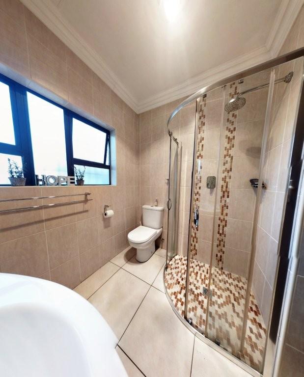 3 Bedroom Property for Sale in Brackenhurst Gauteng