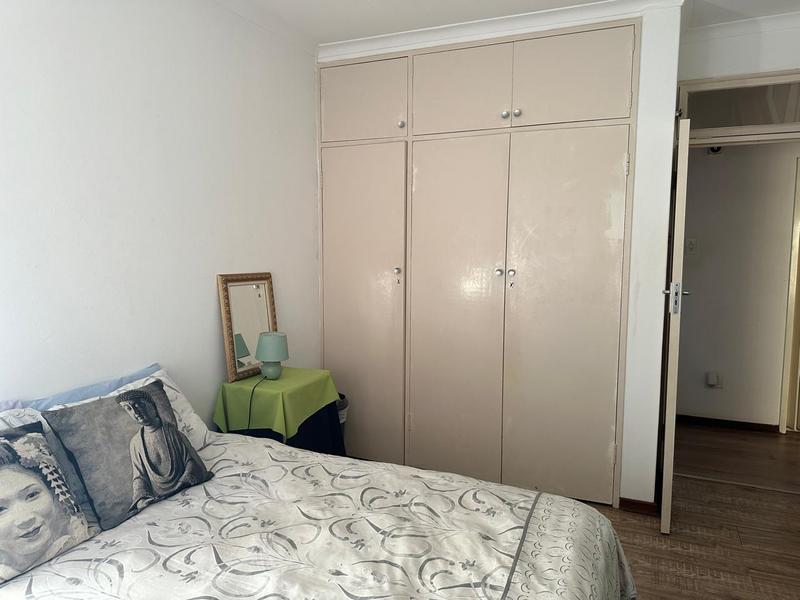 To Let 4 Bedroom Property for Rent in Faerie Glen Gauteng