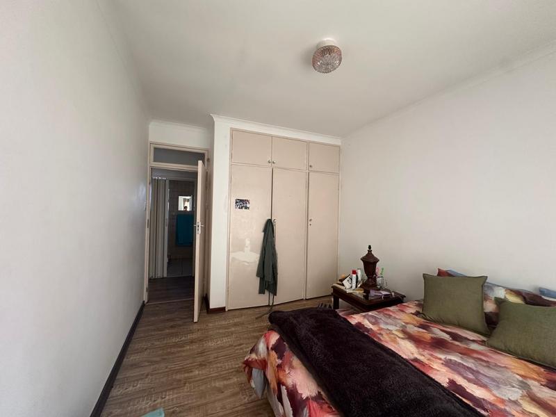 To Let 4 Bedroom Property for Rent in Faerie Glen Gauteng