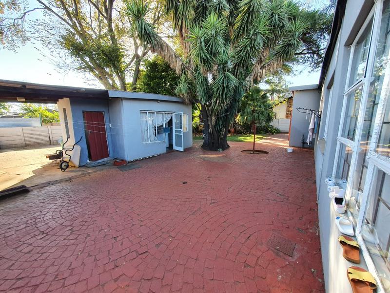 0 Bedroom Property for Sale in Sinoville Gauteng