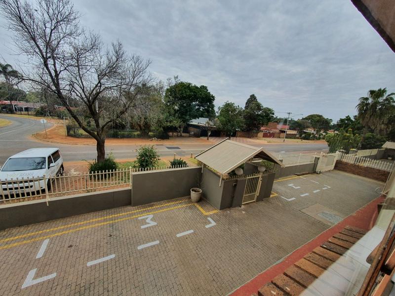3 Bedroom Property for Sale in Sinoville Gauteng