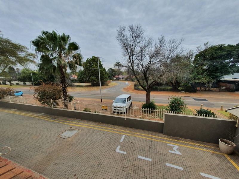 3 Bedroom Property for Sale in Sinoville Gauteng