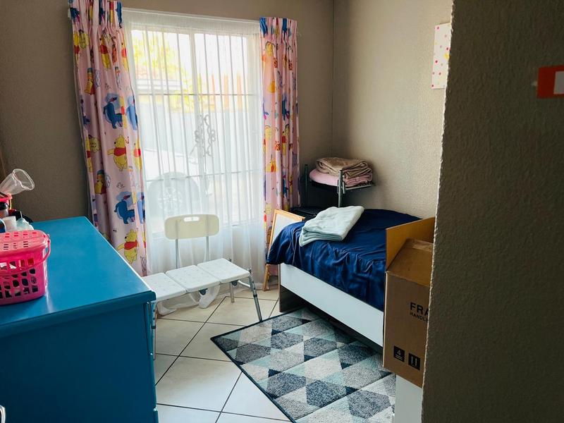 To Let 3 Bedroom Property for Rent in Ormonde View Gauteng