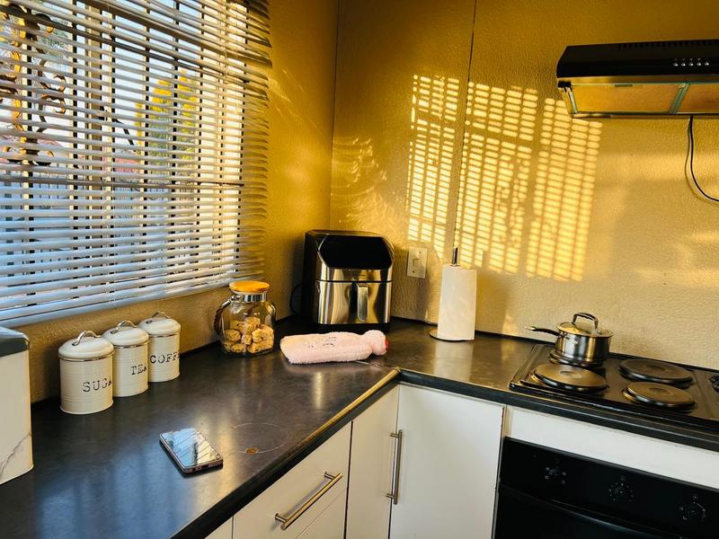 To Let 3 Bedroom Property for Rent in Ormonde View Gauteng