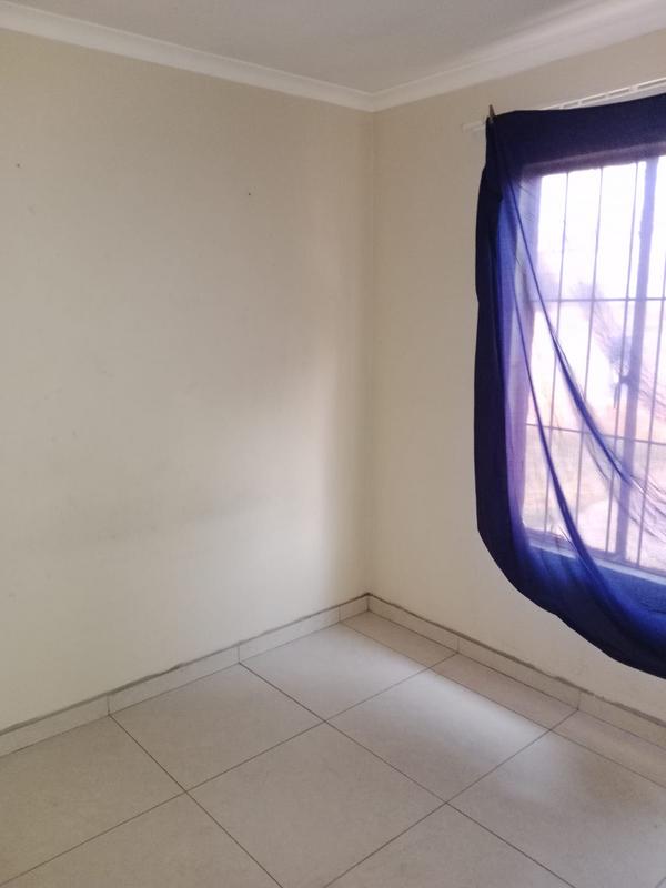 To Let 2 Bedroom Property for Rent in Dawn Park Gauteng
