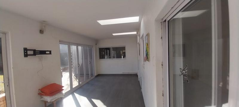 5 Bedroom Property for Sale in Wychwood Gauteng