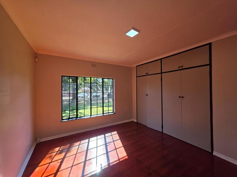 5 Bedroom Property for Sale in Freeway Park Gauteng