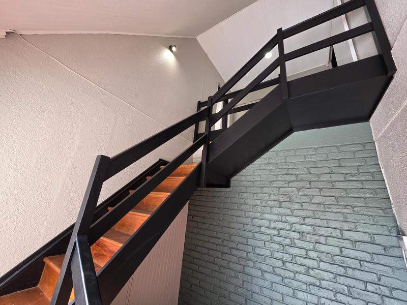 5 Bedroom Property for Sale in Freeway Park Gauteng